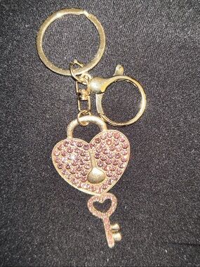 Gold Heart Key Crystal Keychain in Pink - Women's Accessory